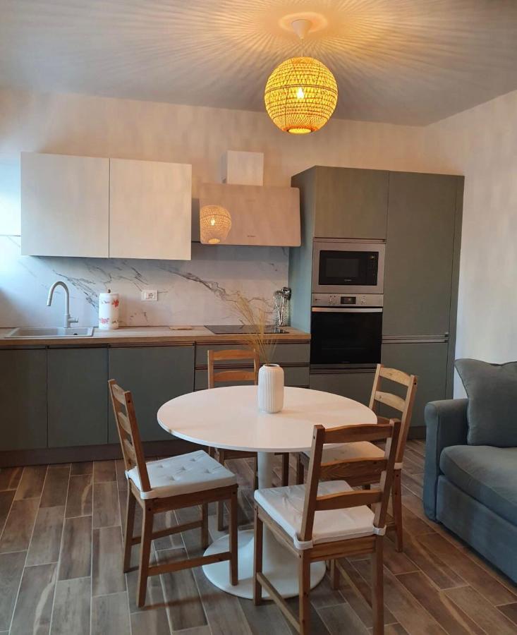 Casina Elena - Viareggio Centro Villa ภายนอก รูปภาพ